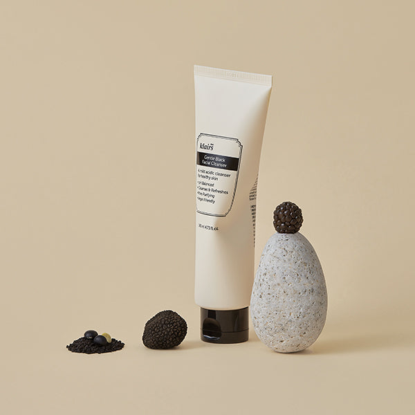 Dear Klairs Gentle Black rens 140 ml mild lav pH fet hud