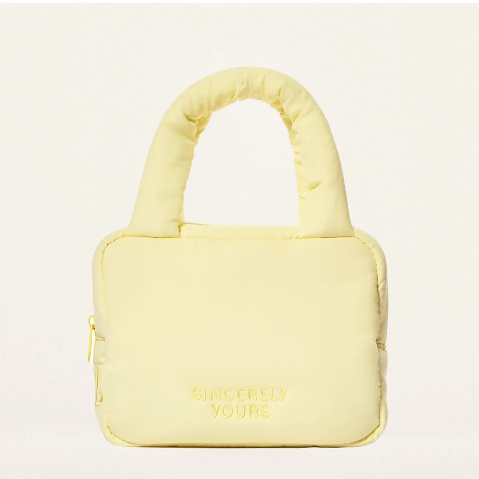 Sincerely Yours Cloud Case toalettmappe Butter Up