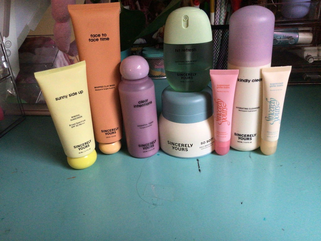 Sincerely Yours Sugarcoat glossbalm sheer vanilla